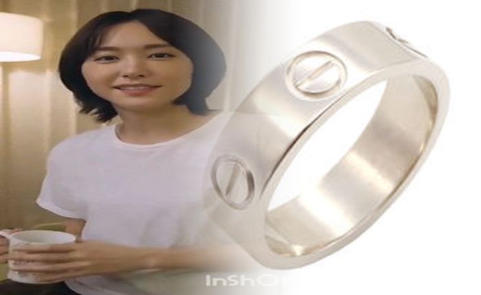 カルティエ リング 偽物 見分け 方