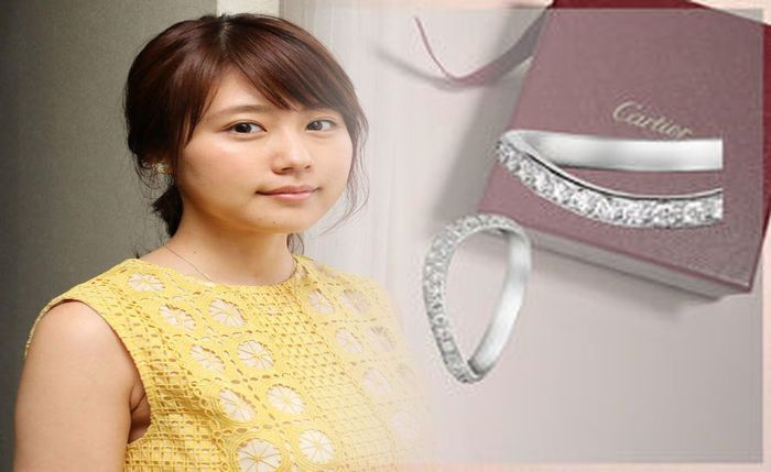 カルティエ ハート 婚約 指輪