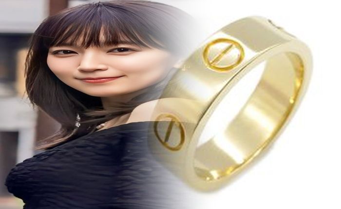 カルティエ 婚約 指輪 ケース