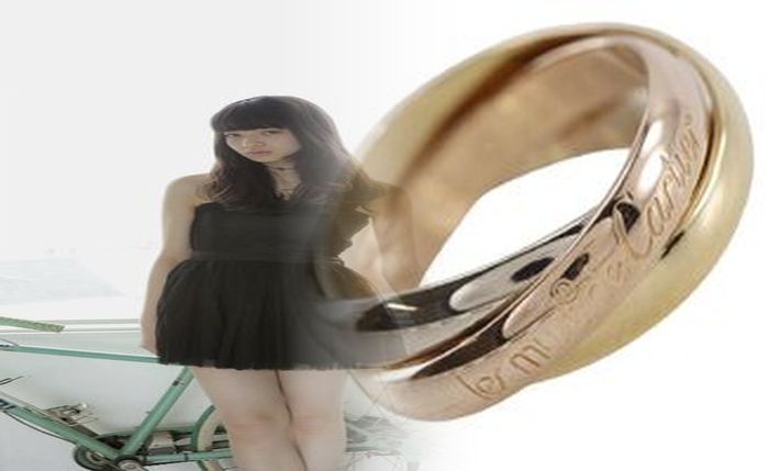 芸能人 婚約 指輪 カルティエ
