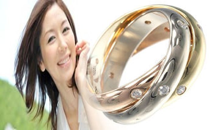 カルティエ 結婚 指輪 インスタ