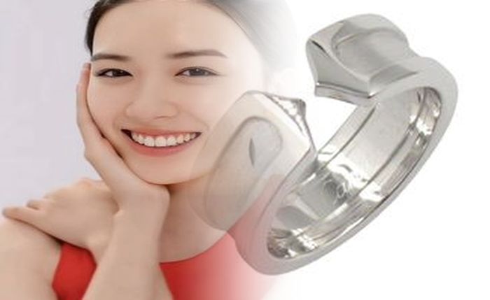 カルティエ 3 連 リング 価格