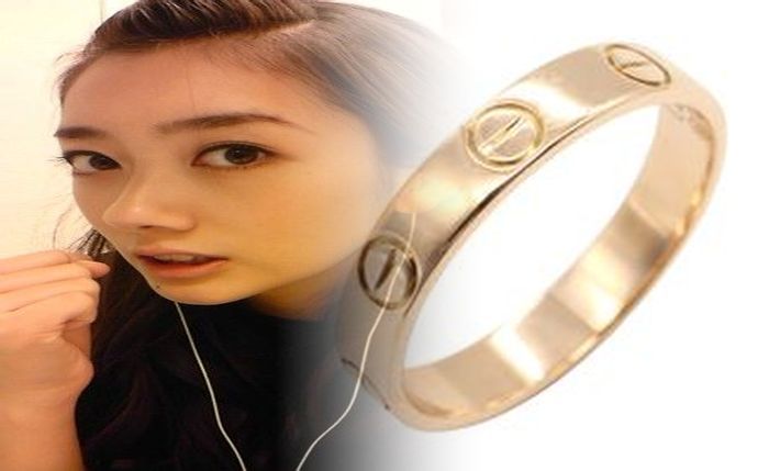 カルティエ 結婚 指輪 プラチナ 価格