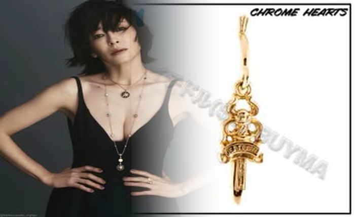 登坂 広臣 ピアス クロム ハーツ