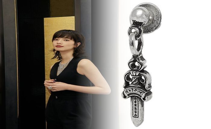 クロム ハーツ ピアス amazon