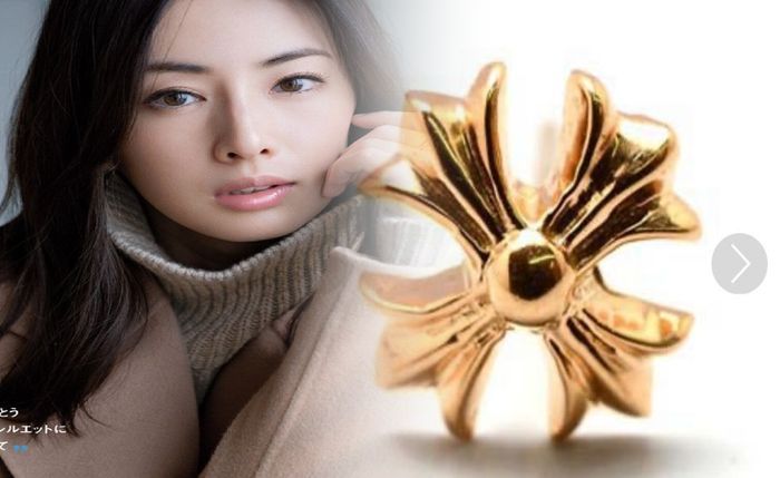 クロム ハーツ 安全 ピン ピアス