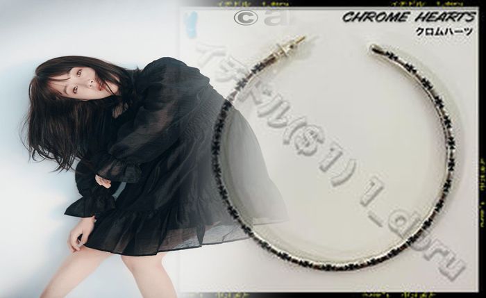 g dragon ピアス クロム ハーツ