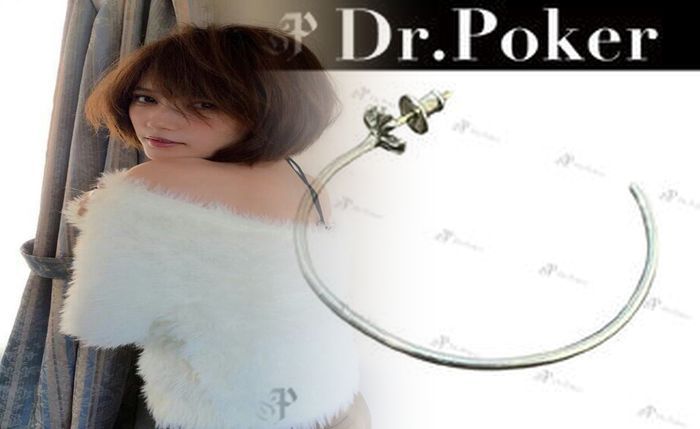 クロム ハーツ ピアス メルカリ