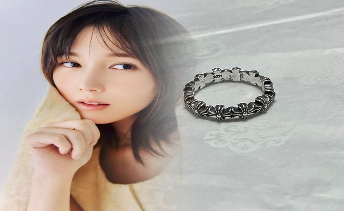 クロム ハーツ ピアス キャッチ