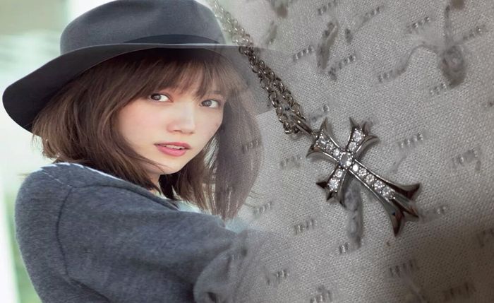 神山 智洋 ピアス クロム ハーツ