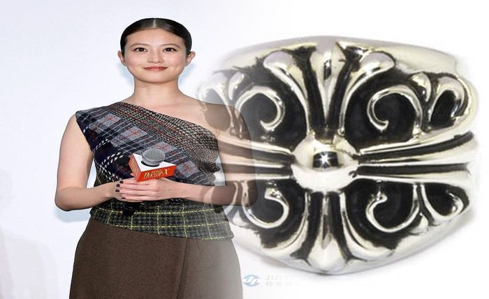 川村 壱 馬 クロム ハーツ 指輪