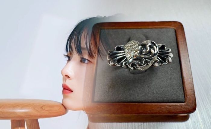 クロム ハーツ リング 付け方