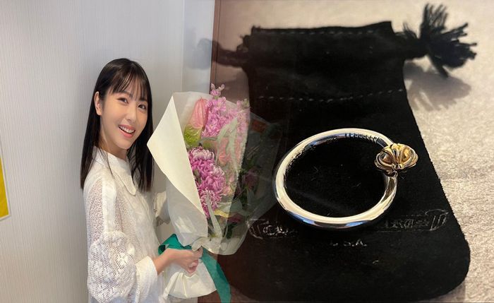 クロム ハーツ 指輪 シンプル