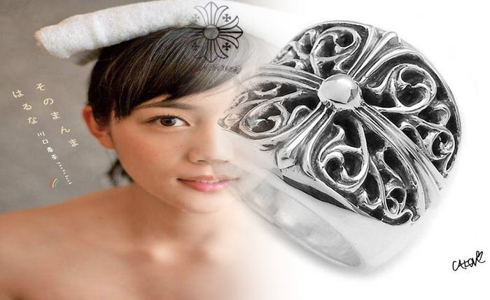 クロム ハーツ キーリング コーデ