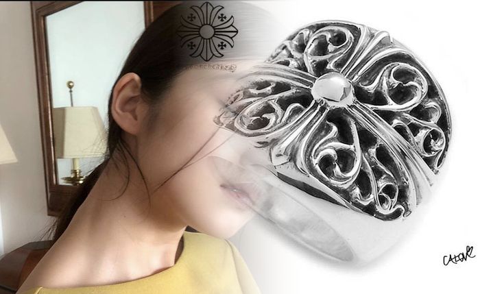 クロム ハーツ 指輪 シンプル