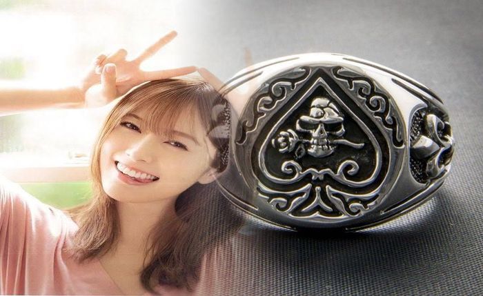 クロム ハーツ 風 キーリング