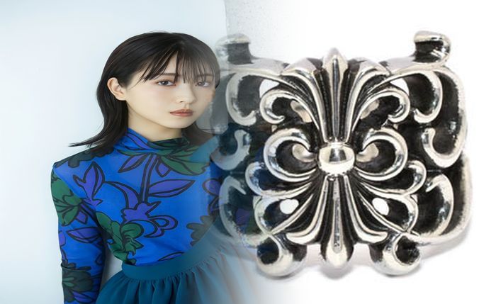 クロム ハーツ フローラル クロス リング