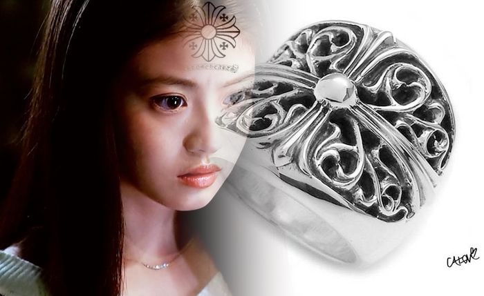 クロム ハーツ リング 付け方