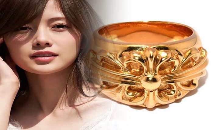 クロム ハーツ 重ね 付け リング