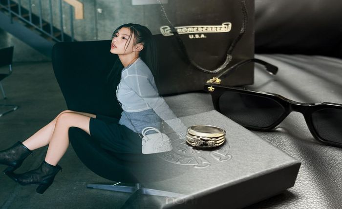 クロム ハーツ ピンキー リング 値段