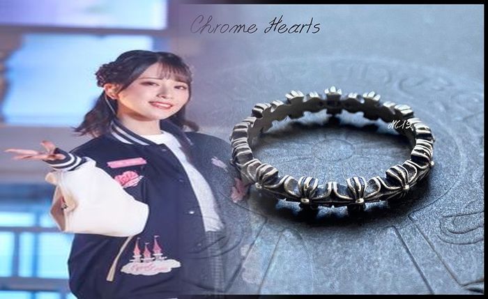 ピンキー リング クロム ハーツ