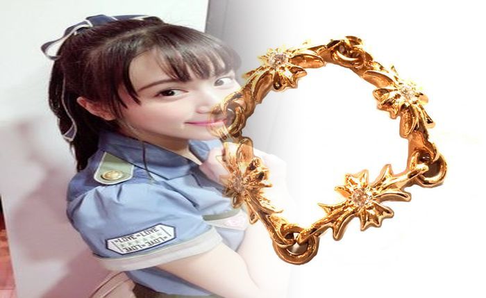 クロム ハーツ フローラル クロス リング