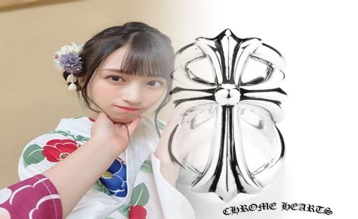 クロム ハーツ リング 付け方