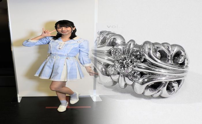 クロム ハーツ リング つける 指