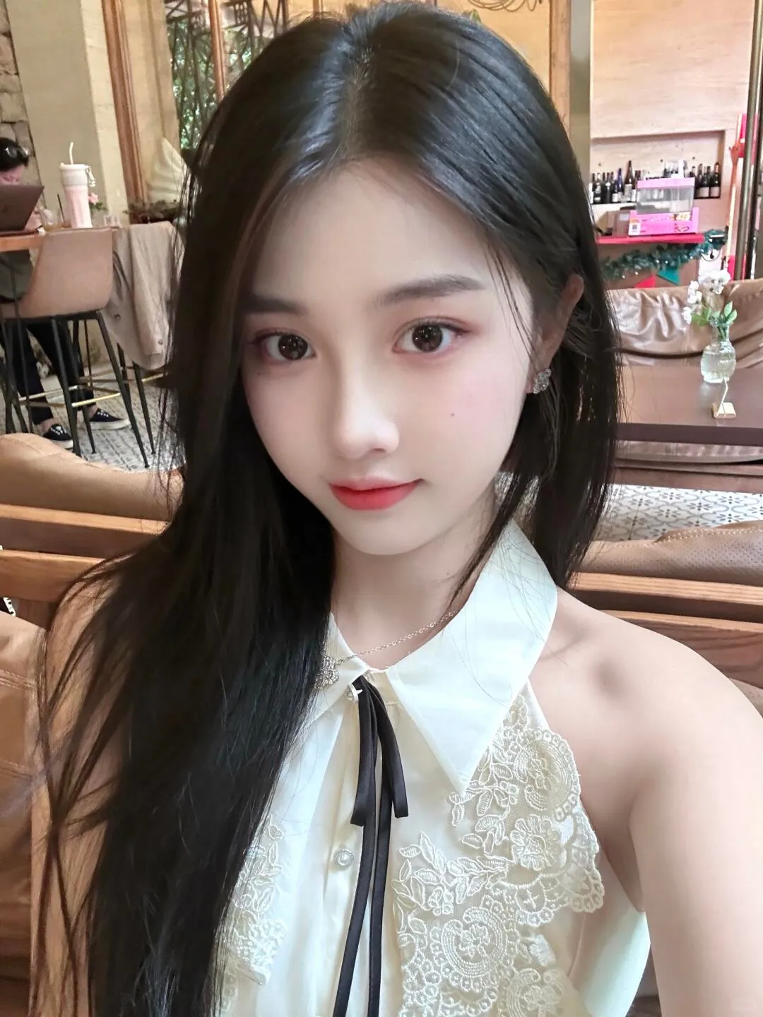 彩花 野口 (Ayaka Noguchi)