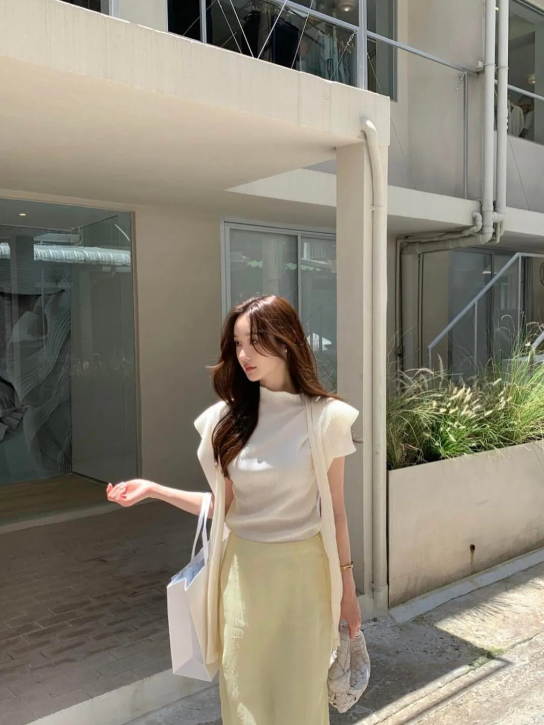 亜弥 野口 (Aya Noguchi)