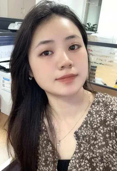 早苗 佐藤 (Sanae Sato)