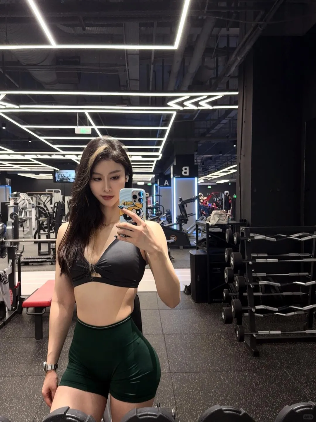 理恵 石井 (Rie Ishii)