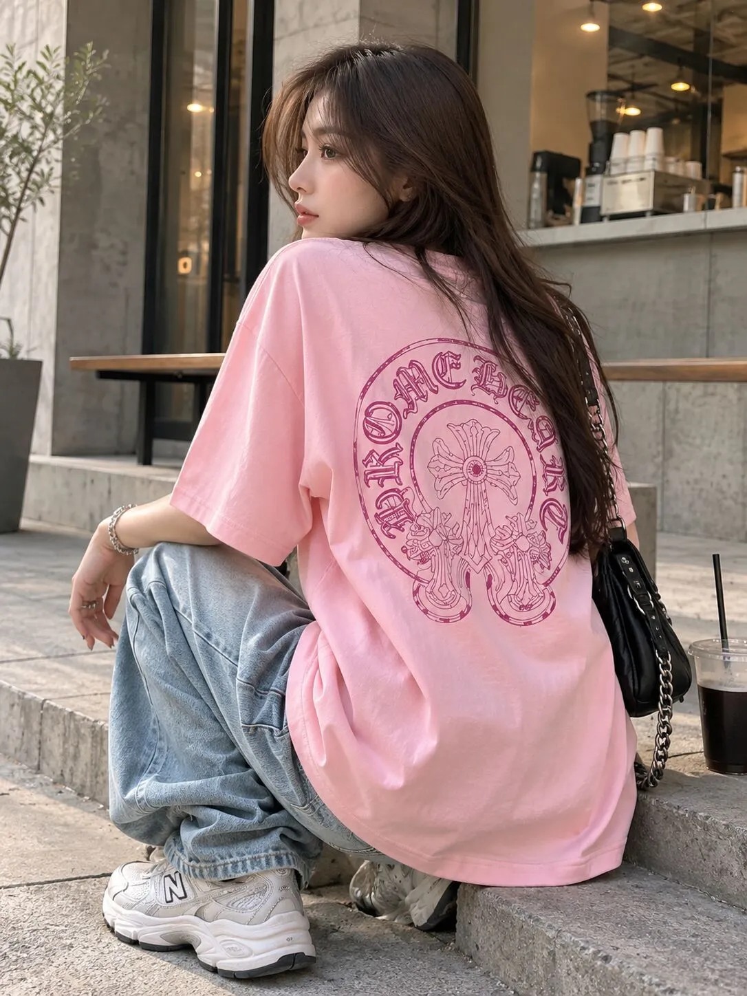 ピンクアクセント半袖Tシャツ (3).webp