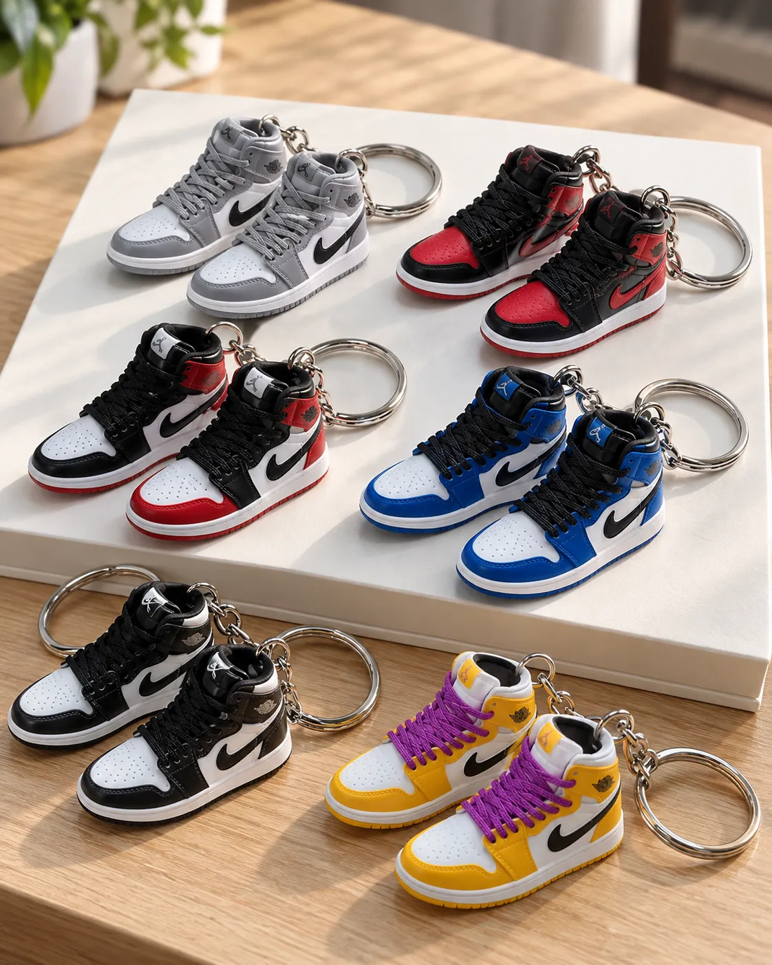 【ナイキ風】ミニスニーカーチャームが可愛すぎる♡ カラバリ豊富で全部集めたくなる👟💕