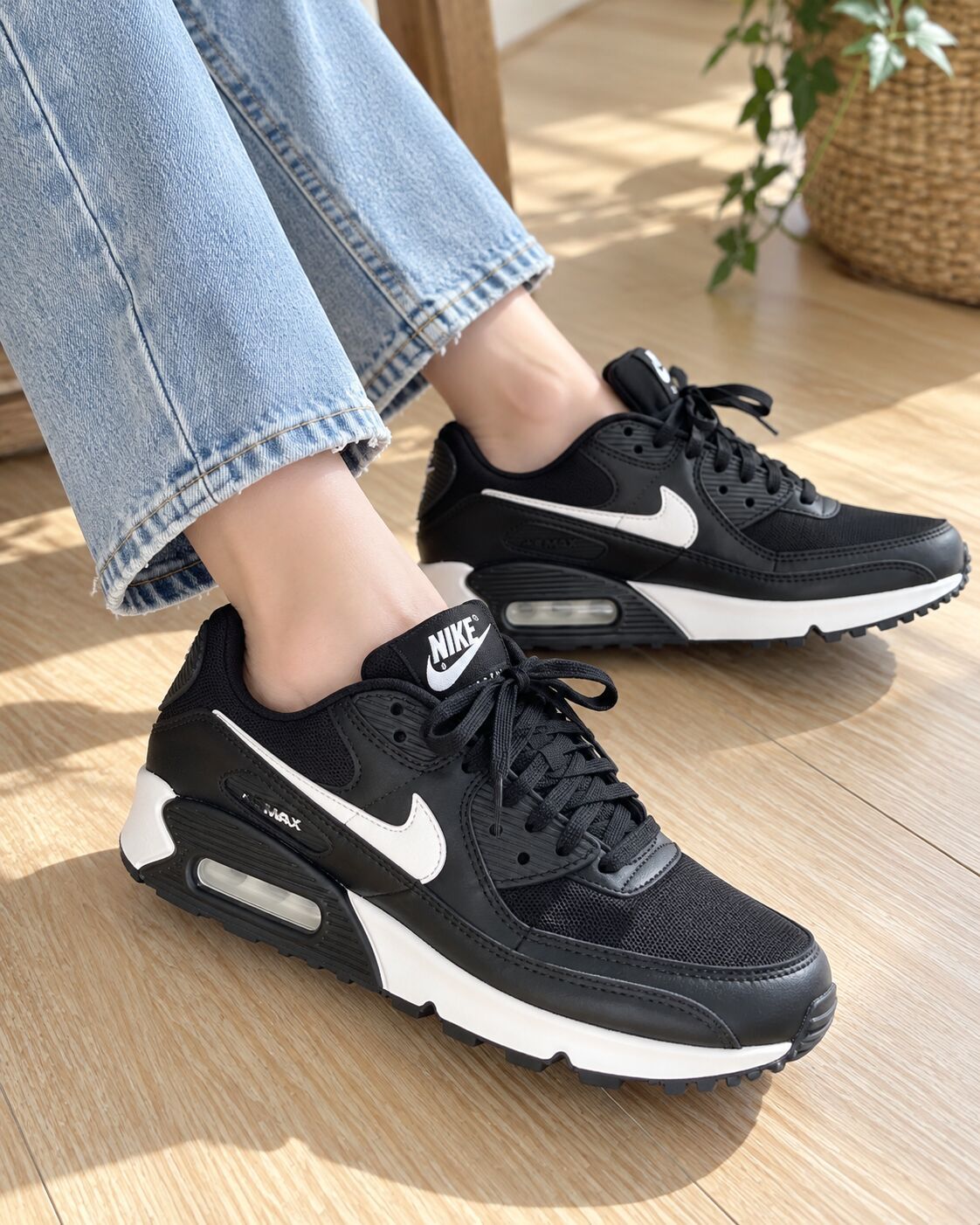 春の新入りスニーカー♡ NIKE エア マックス 90がやっぱり可愛い.jpg